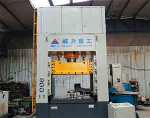 200噸框架式液壓機