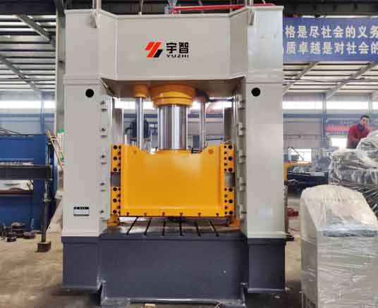 315噸框架式液壓機圖片