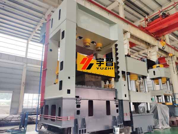 630噸框架式壓力機(jī)