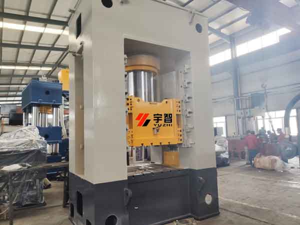 800噸整體框架式液壓機