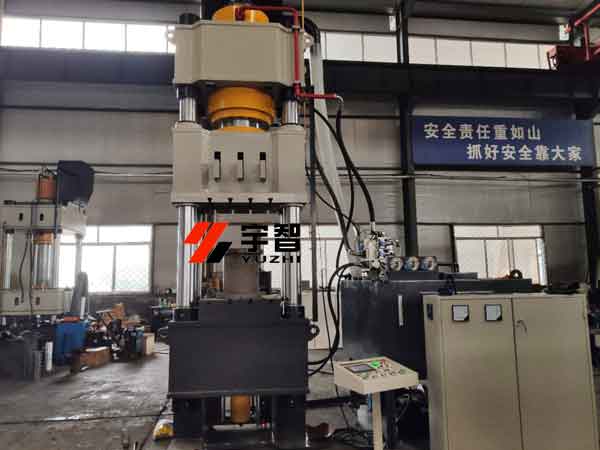 500噸精密伺服液壓機(jī)圖片