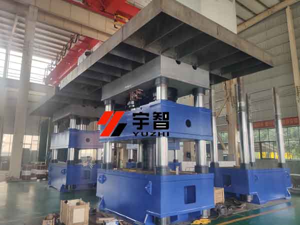 1200噸四柱伺服液壓機