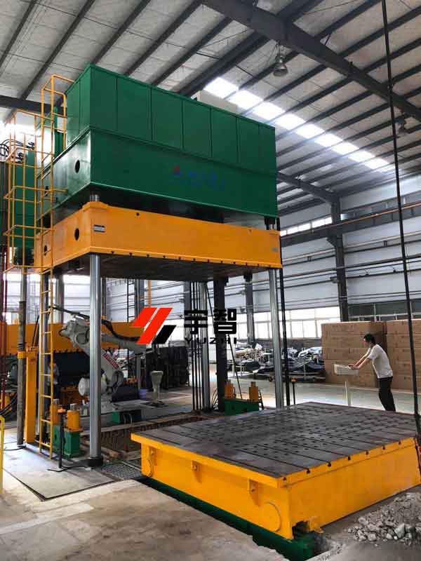 315噸四柱式汽車內飾件成形壓機