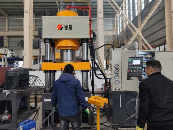 500噸汽車零部件擠壓成形機