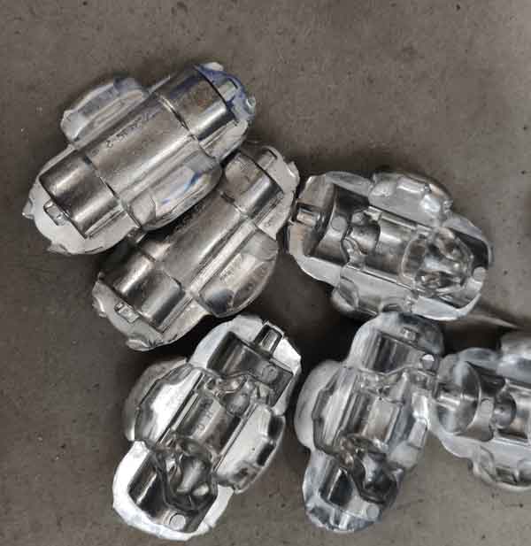 汽車零部件擠壓成形工件