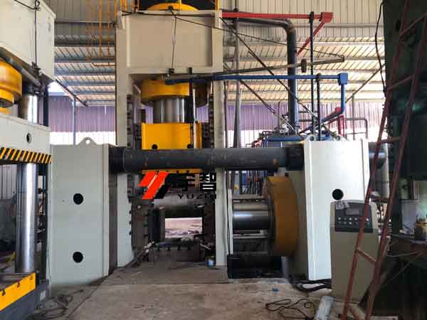 5000噸挖機(jī)斗齒鍛造液壓機(jī)