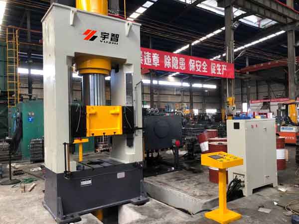 400噸框架式熱模鍛成形液壓機