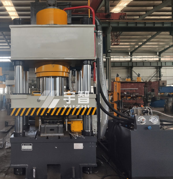 W鋼帶護板沖壓液壓機