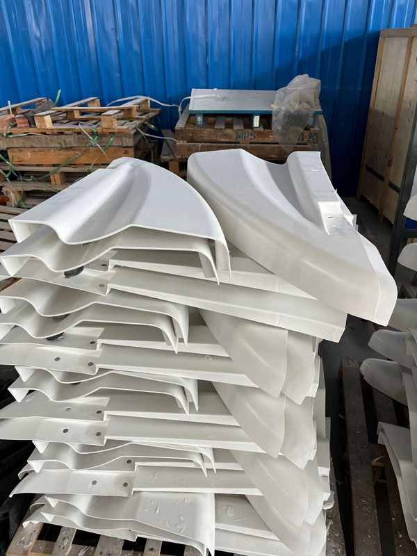 SMC保險杠模壓成型工件