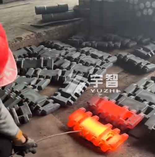 挖掘機履帶板鍛造件