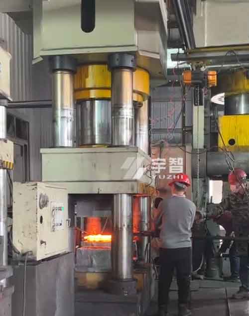 挖掘機履帶板鍛造液壓機